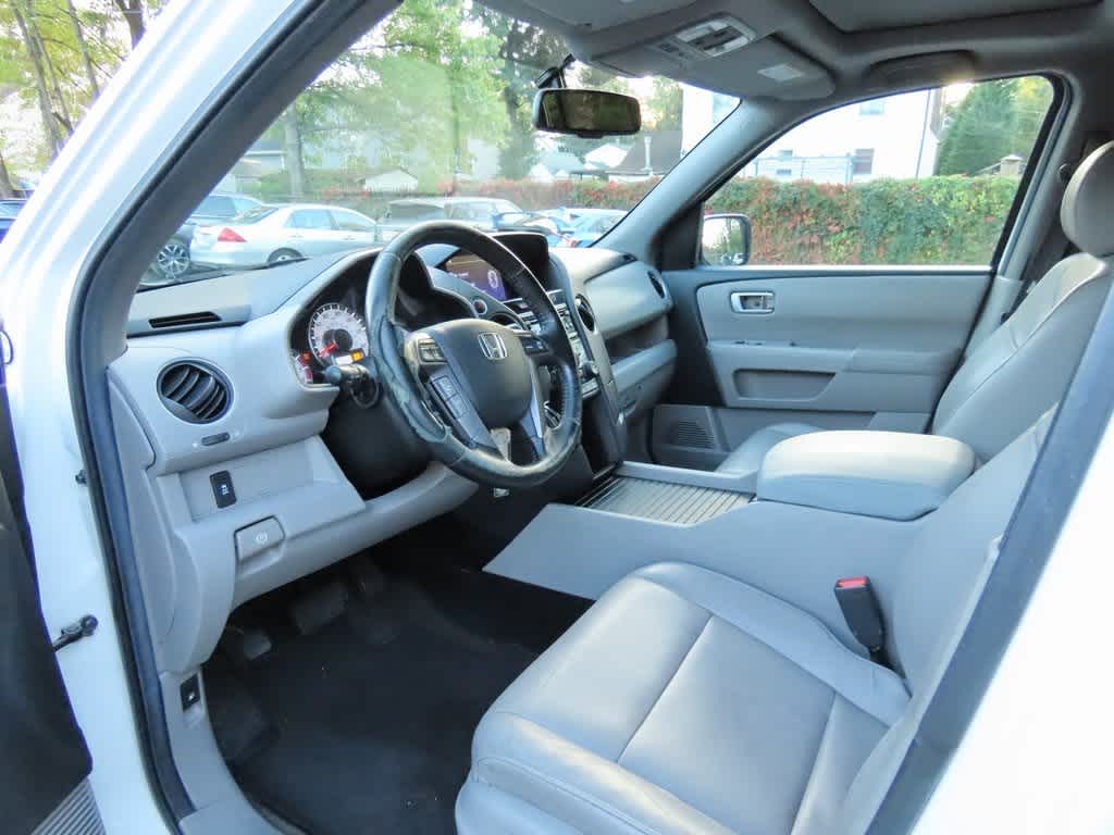 Thumbnail: 2013 Honda Pilot - 2