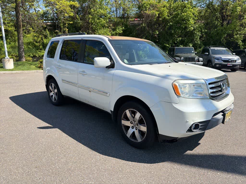 Thumbnail: 2013 Honda Pilot - 19