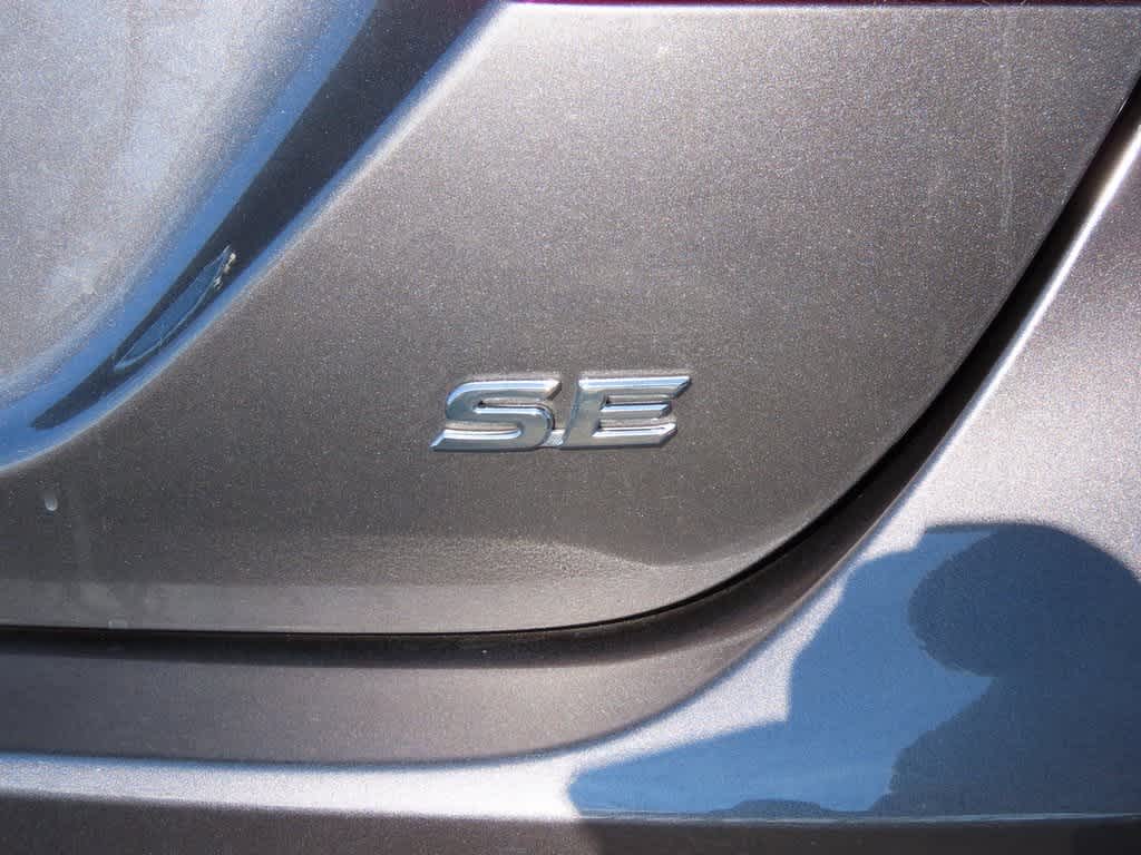 Thumbnail: 2023 Toyota Camry - 8