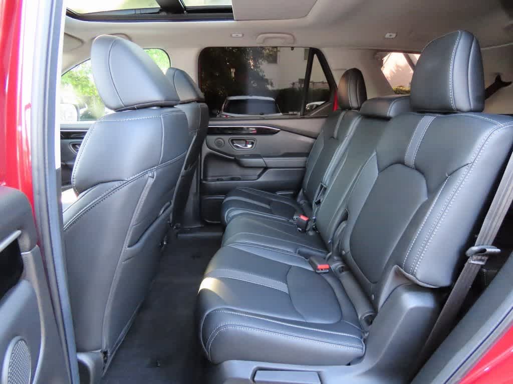 Thumbnail: 2025 Honda Pilot - 14