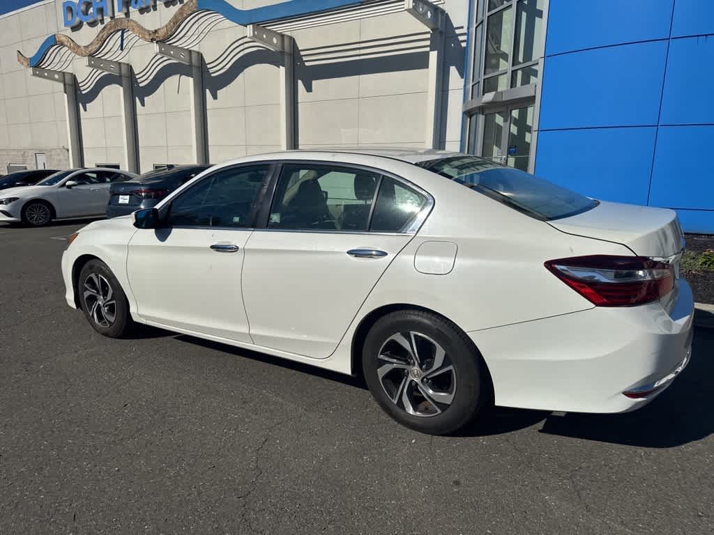 Thumbnail: 2017 Honda Accord - 5