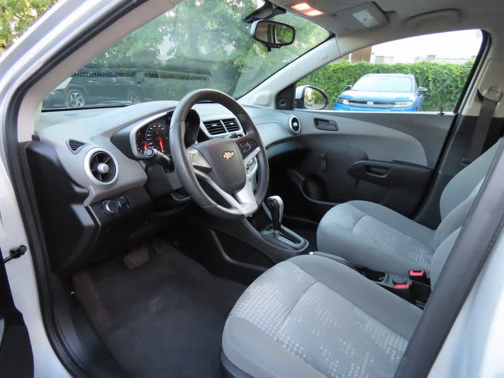Thumbnail: 2019 Chevrolet Sonic - 2