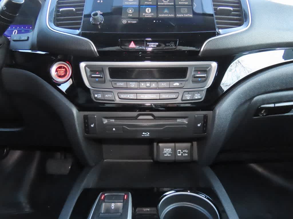 Thumbnail: 2019 Honda Pilot - 25