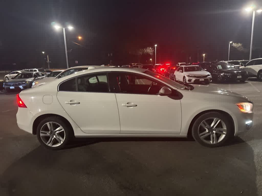 Thumbnail: 2015 Volvo S60 - 6