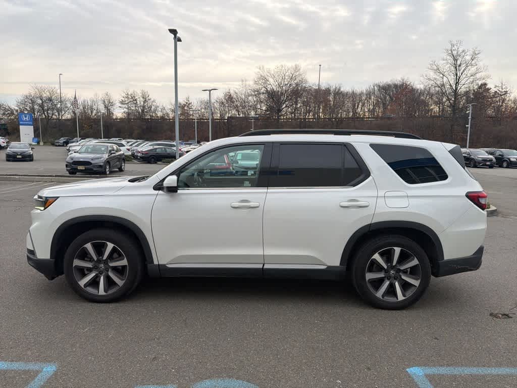 Thumbnail: 2023 Honda Pilot - 6