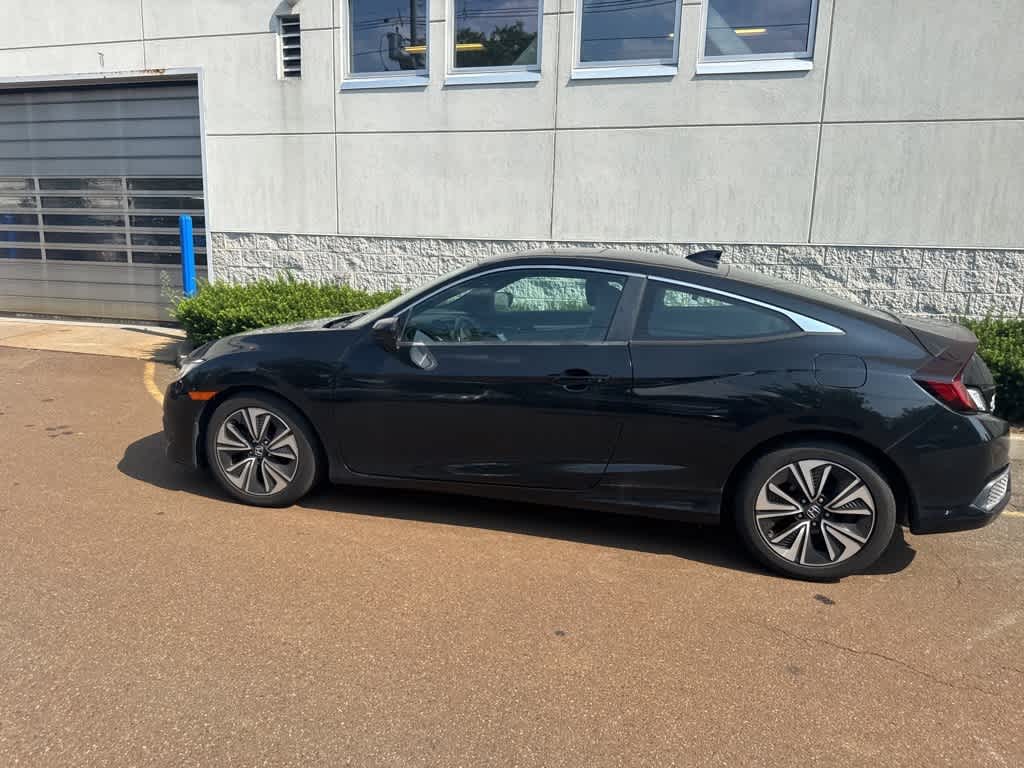 Thumbnail: 2017 Honda Civic - 6