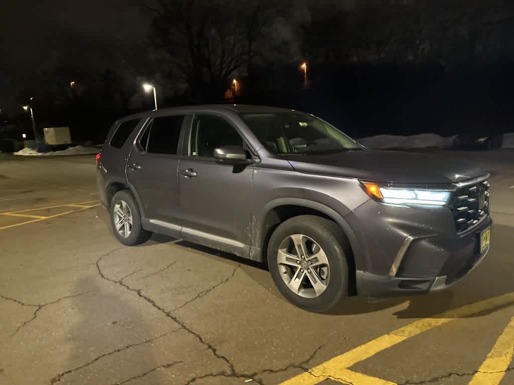 Thumbnail: 2023 Honda Pilot - 7