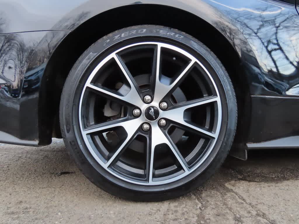 Thumbnail: 2020 Ford Mustang - 9