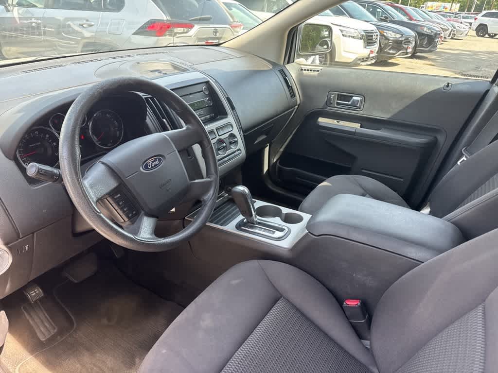 Thumbnail: 2010 Ford Edge - 22