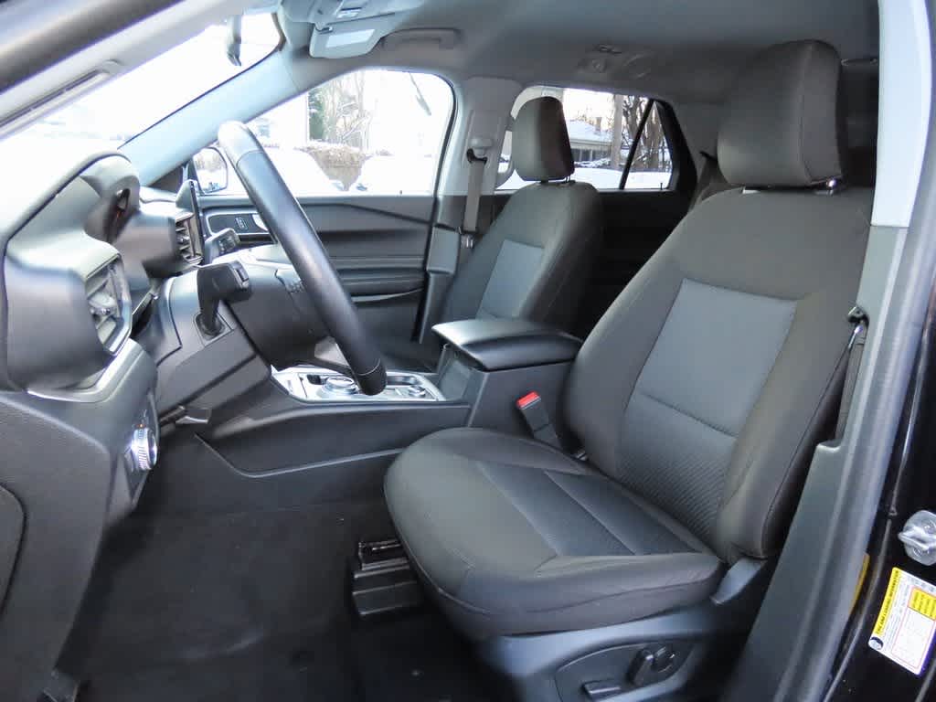 Thumbnail: 2022 Ford Explorer - 12