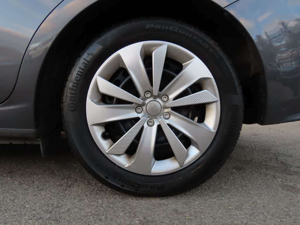 Thumbnail: 2022 Subaru Impreza - 9