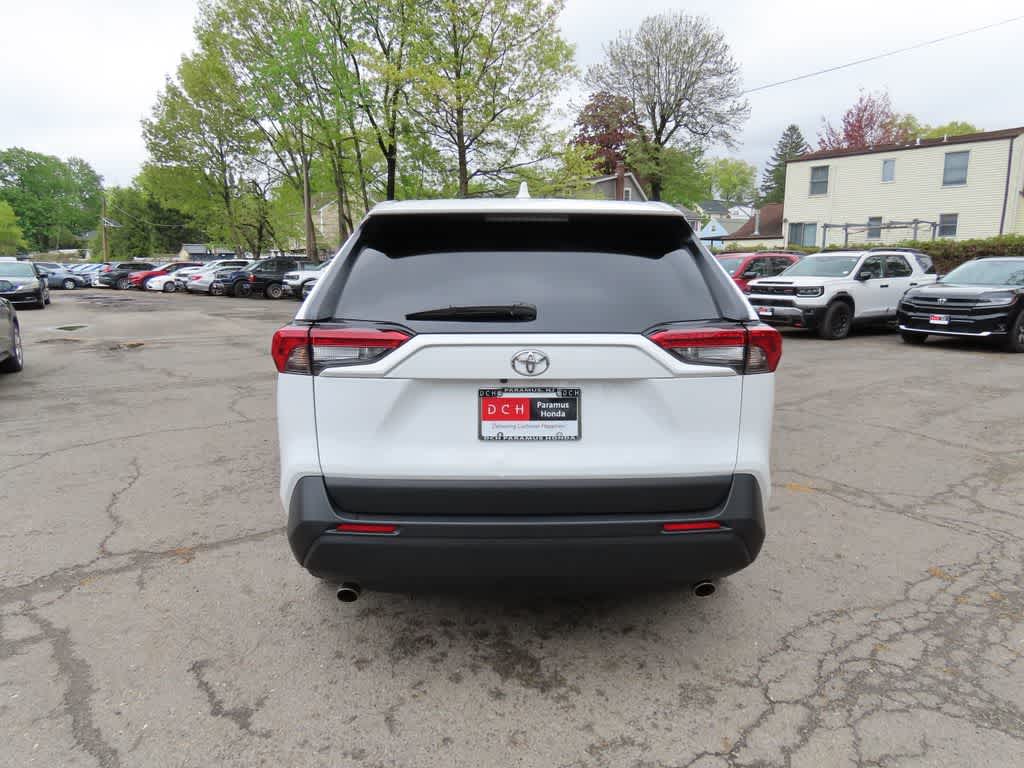 Thumbnail: 2025 Toyota RAV4 - 5