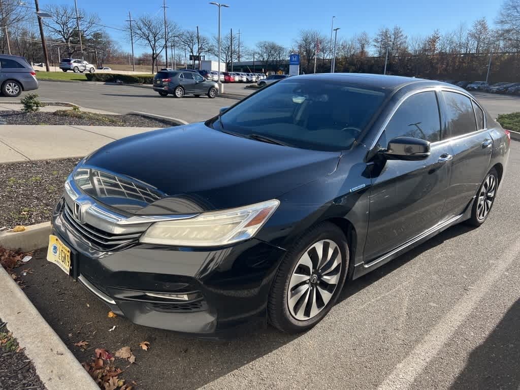 Used 2017 Honda Accord Hybrid Touring Sedan