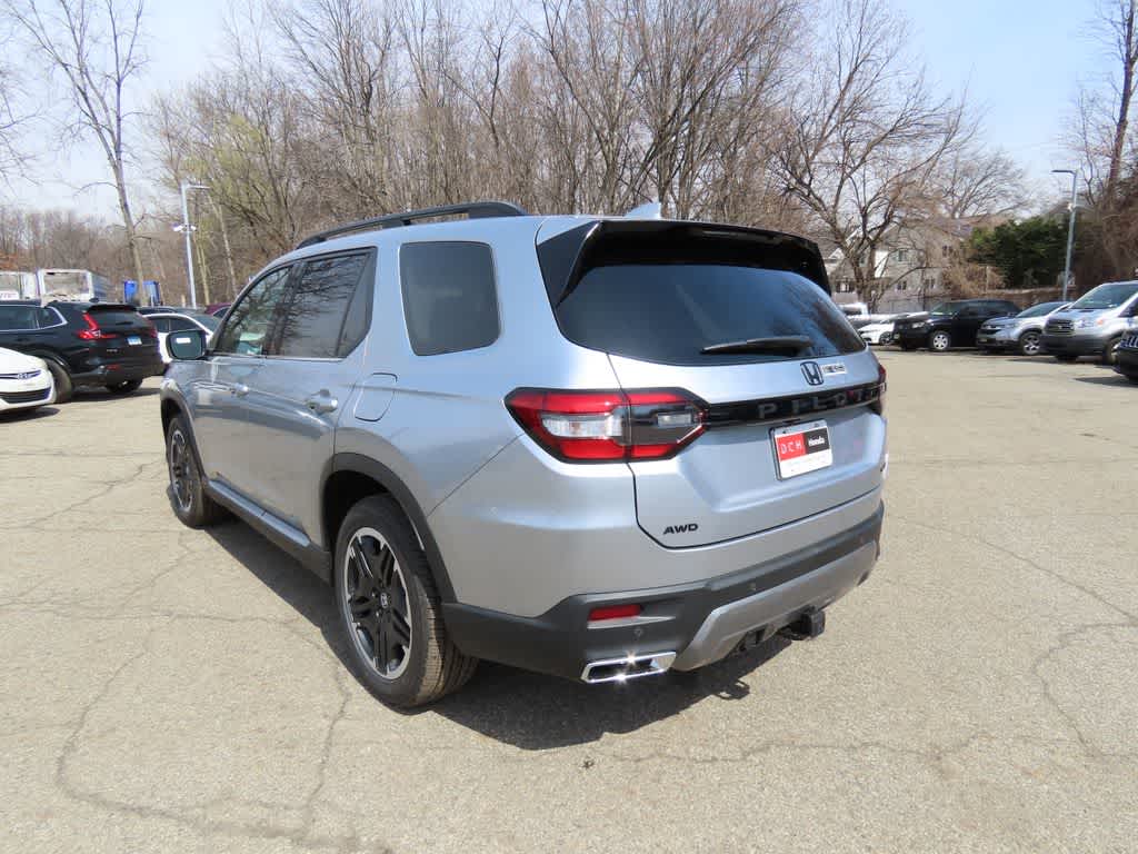 Thumbnail: 2026 Honda Pilot - 4