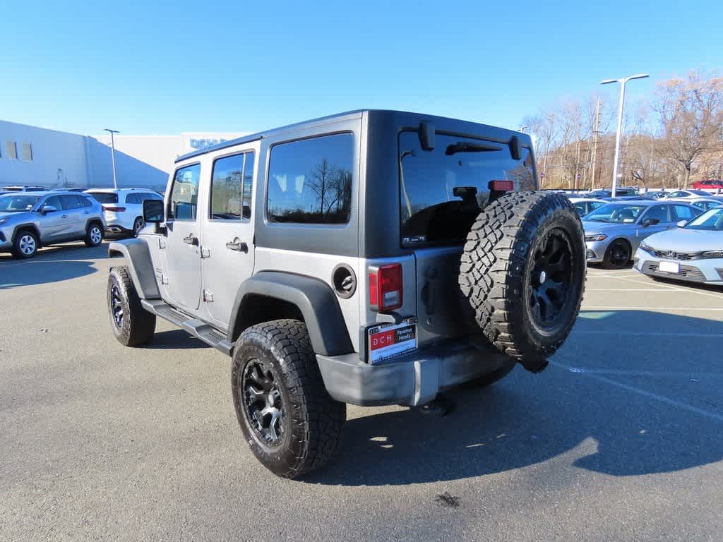 Thumbnail: 2015 Jeep Wrangler - 4