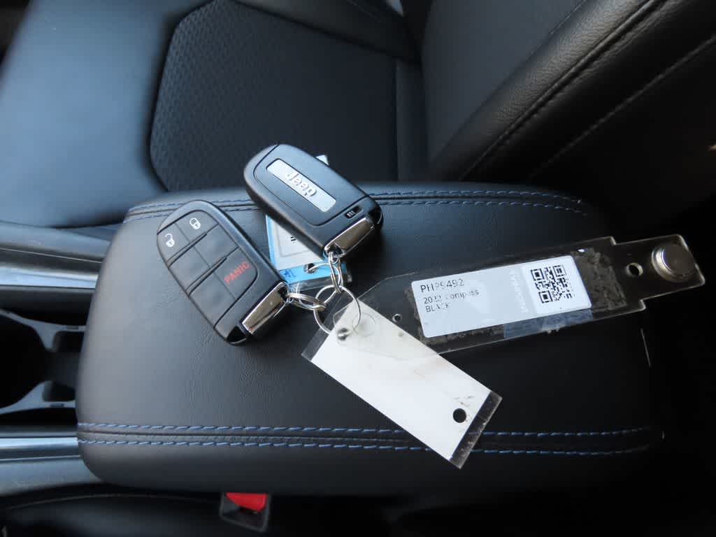 Thumbnail: 2022 Jeep Compass - 27