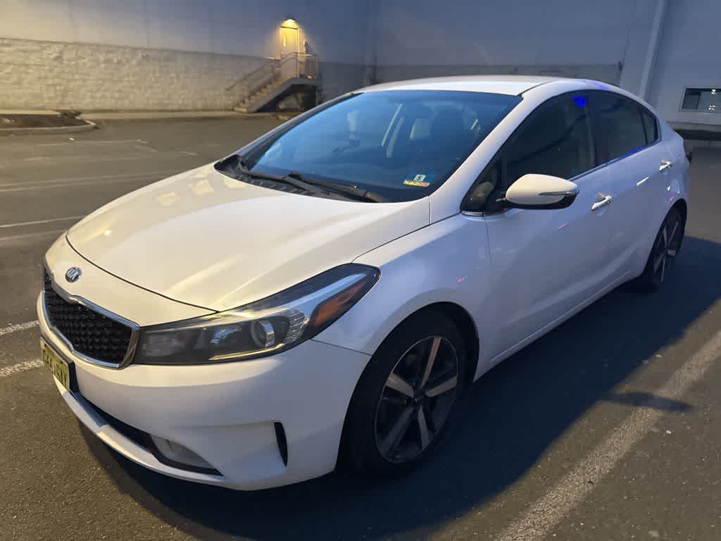 Thumbnail: 2018 Kia Forte - 4