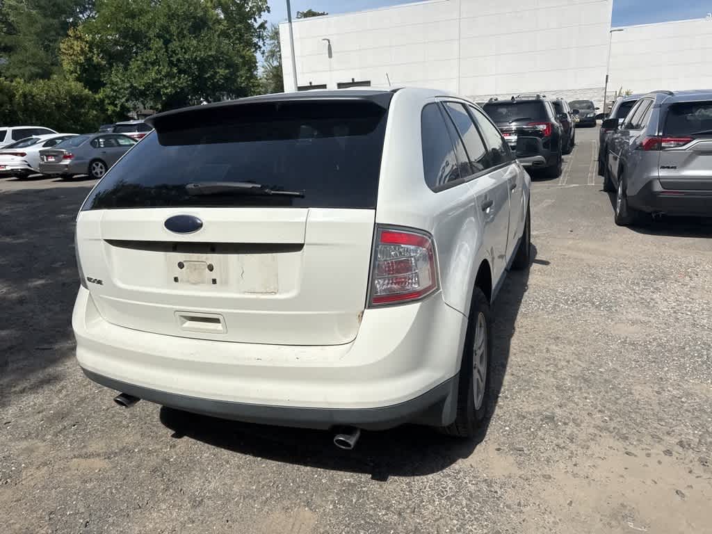 Thumbnail: 2010 Ford Edge - 14