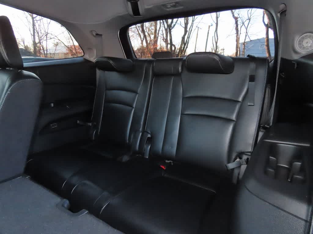 Thumbnail: 2019 Honda Pilot - 16