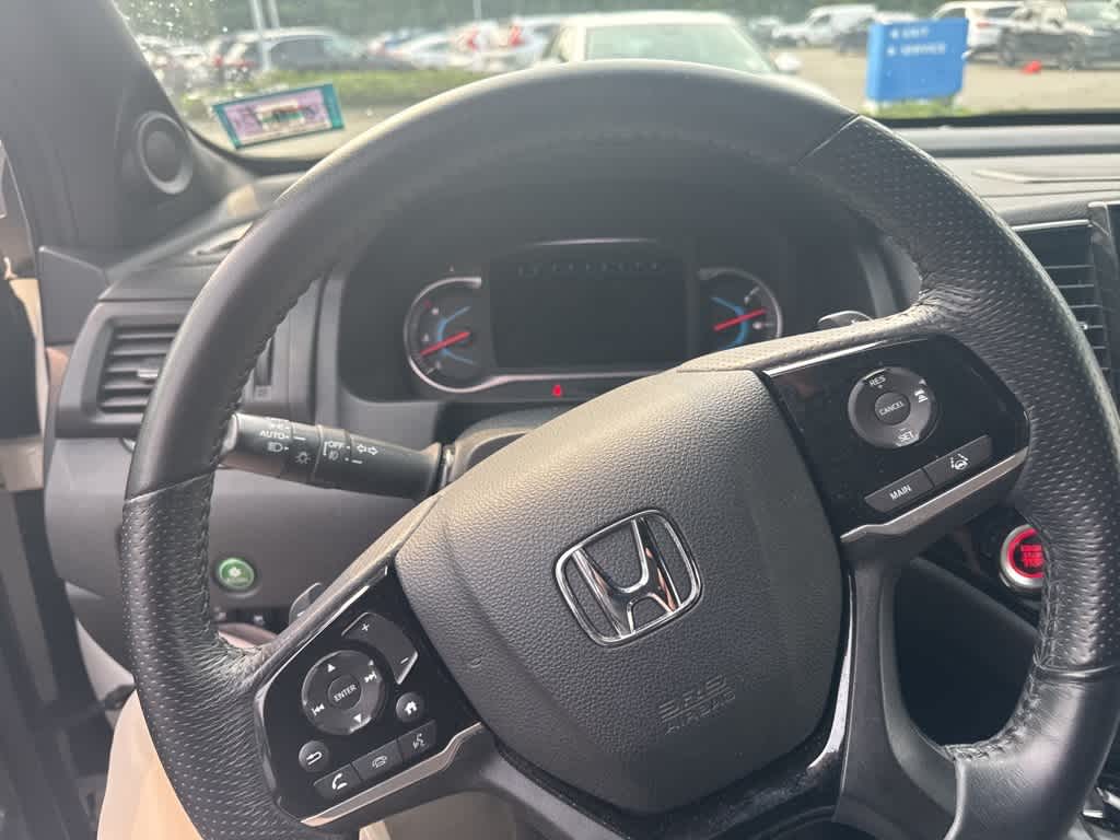 Thumbnail: 2019 Honda Passport - 10