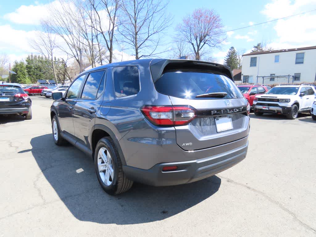 Thumbnail: 2023 Honda Pilot - 4