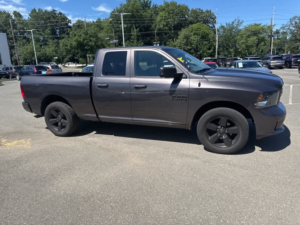 Thumbnail: 2019 RAM 1500 Classic - 13