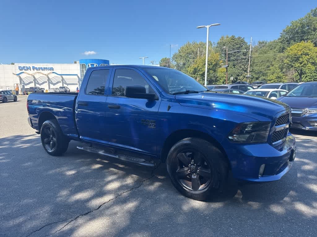 Thumbnail: 2019 RAM 1500 Classic - 16