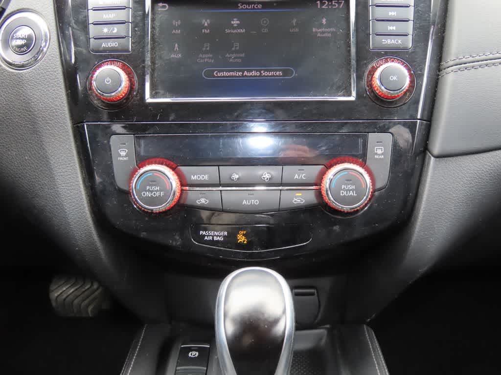 Thumbnail: 2018 Nissan Rogue - 22