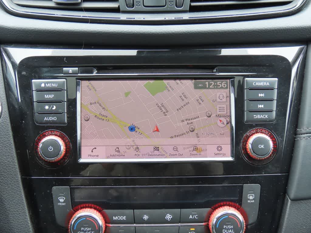 Thumbnail: 2018 Nissan Rogue - 20