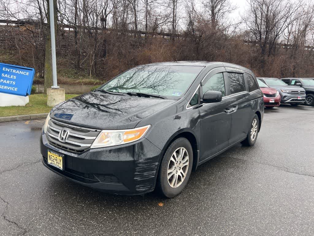 Thumbnail: 2011 Honda Odyssey - 16