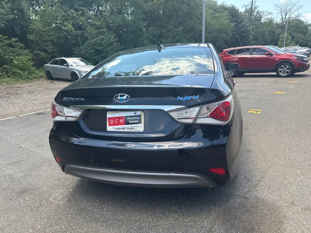 Thumbnail: 2011 Hyundai Sonata - 12
