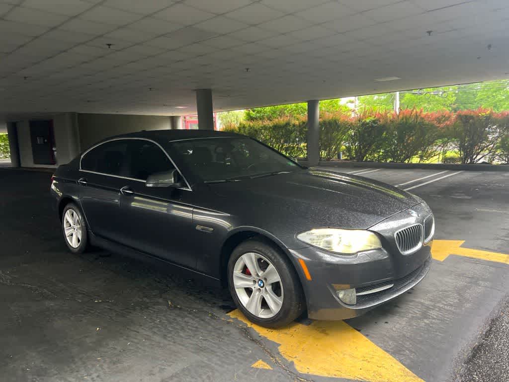 Thumbnail: 2013 BMW 5 Series - 11