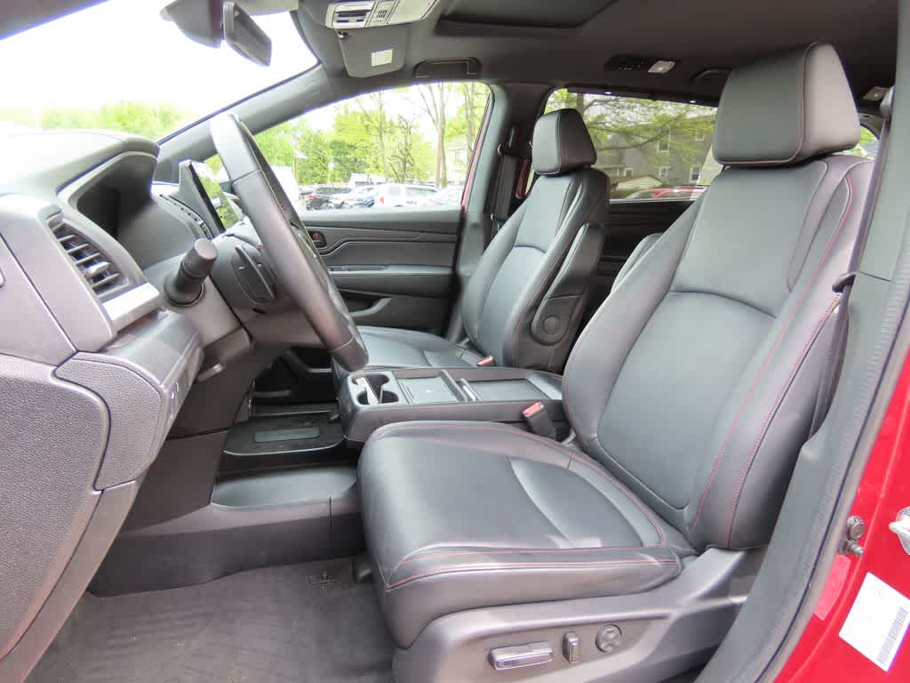 Thumbnail: 2025 Honda Odyssey - 13