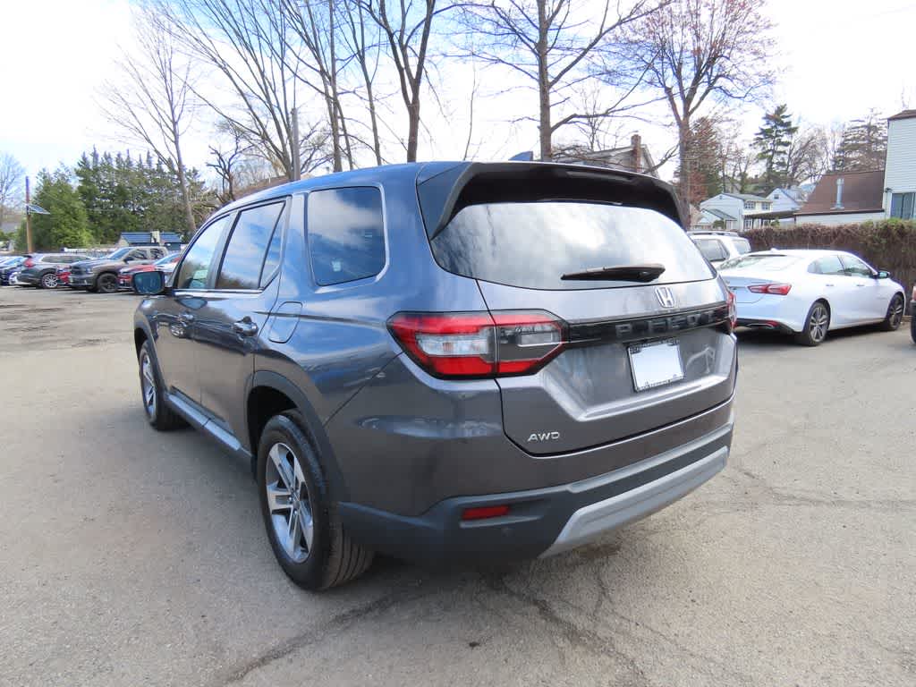 Thumbnail: 2023 Honda Pilot - 4