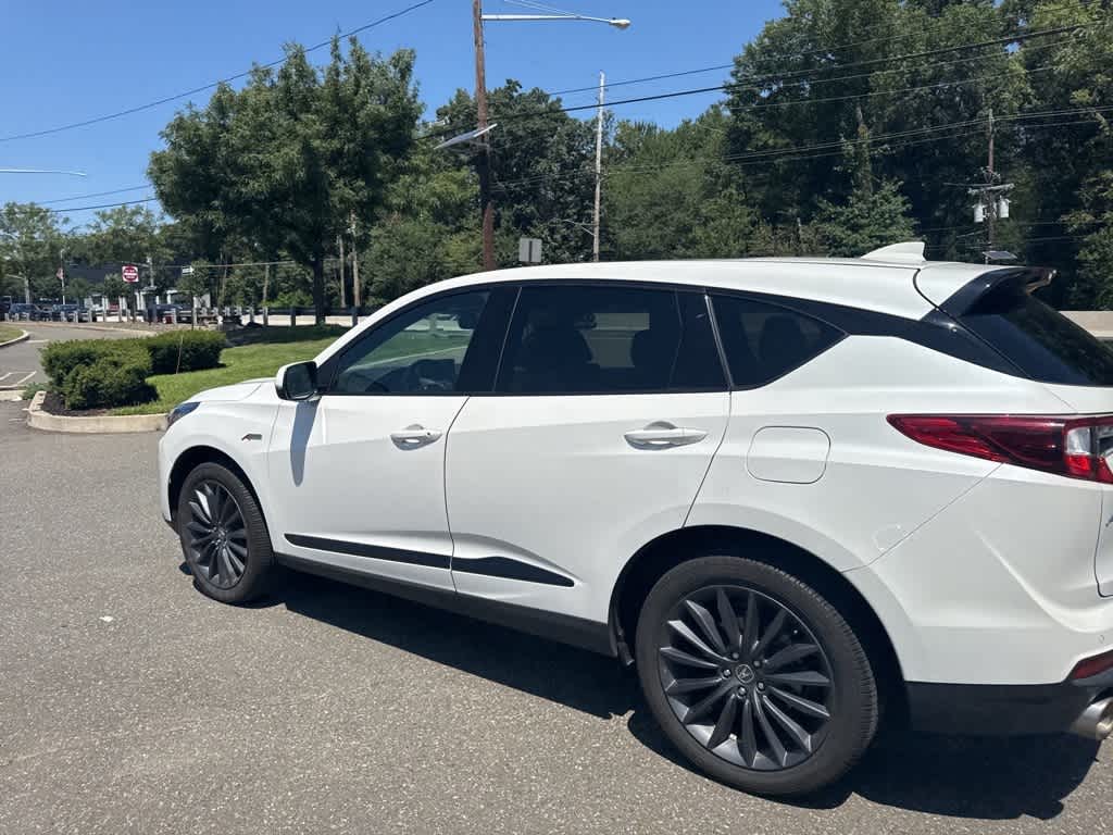 Thumbnail: 2022 Acura RDX - 7