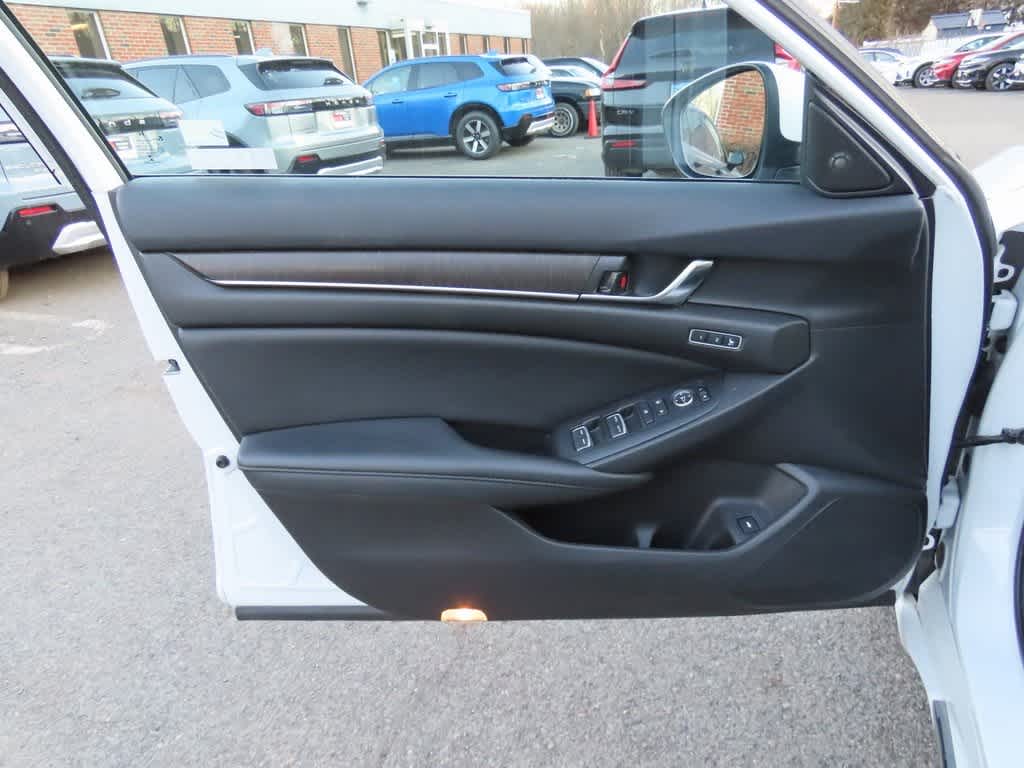 Thumbnail: 2022 Honda Accord - 14