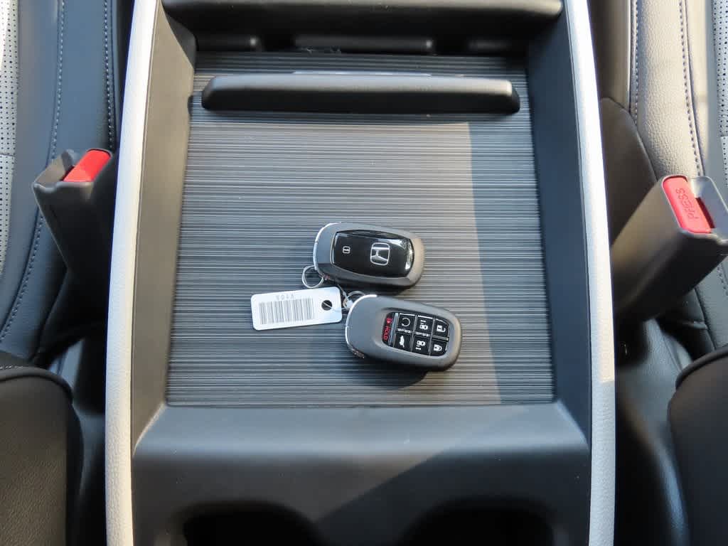 Thumbnail: 2026 Honda Odyssey - 30