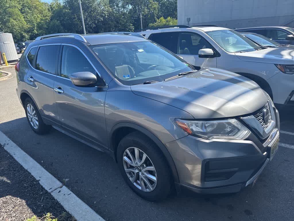 Thumbnail: 2019 Nissan Rogue - 4