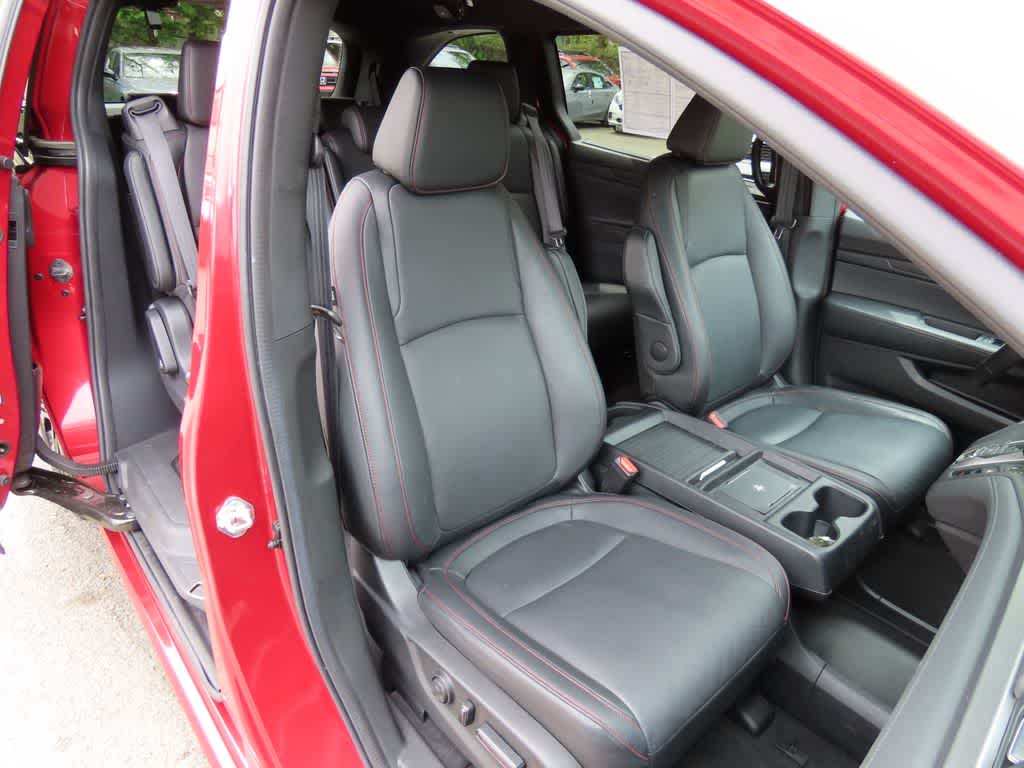 Thumbnail: 2025 Honda Odyssey - 18