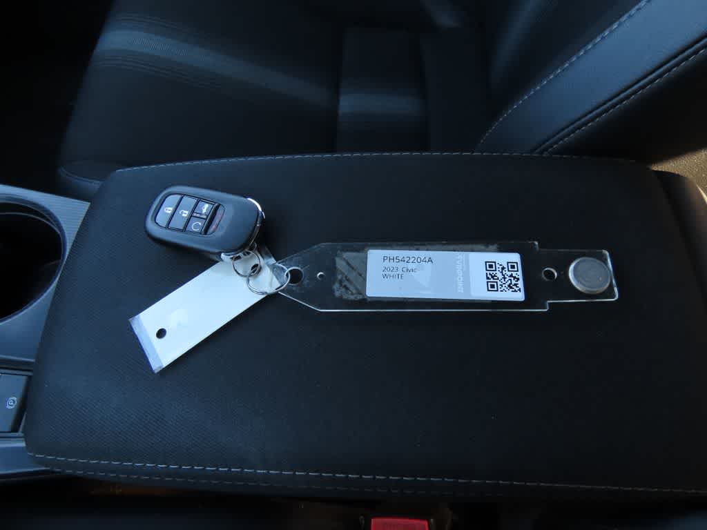 Thumbnail: 2023 Honda Civic - 24