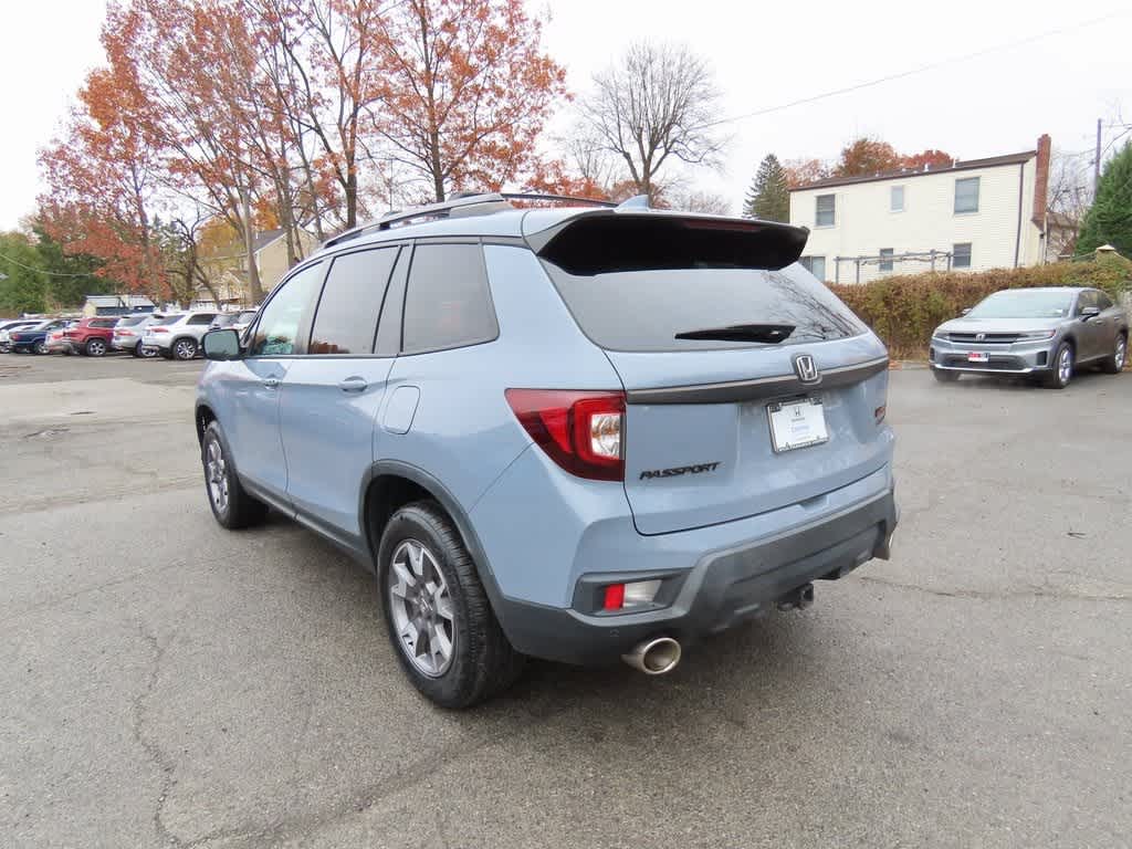 Thumbnail: 2022 Honda Passport - 4