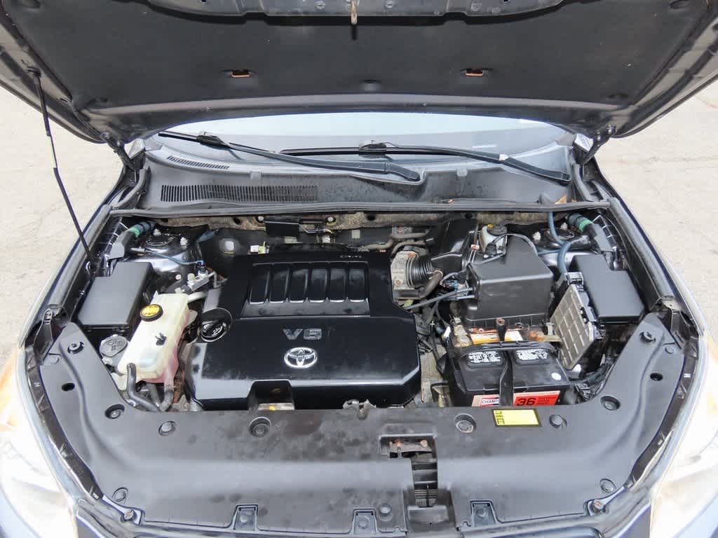 Thumbnail: 2011 Toyota RAV4 - 12