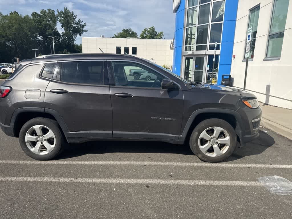 Thumbnail: 2021 Jeep Compass - 15