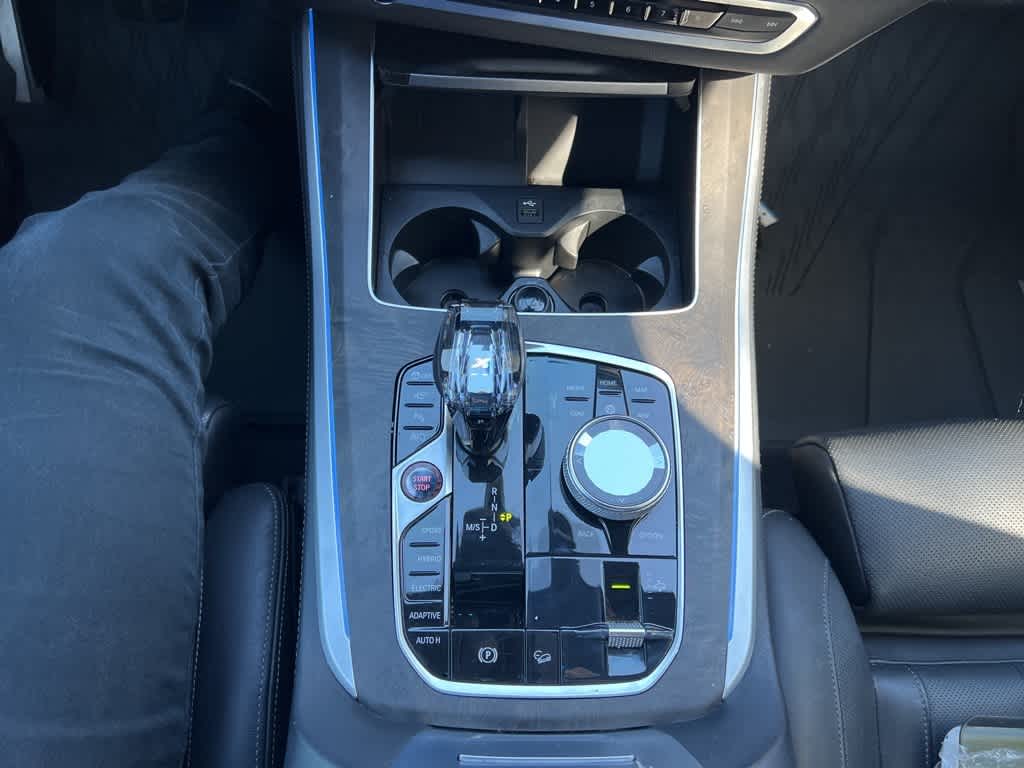Thumbnail: 2022 BMW X5 - 30