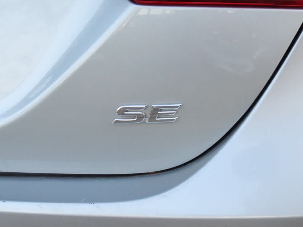 Thumbnail: 2024 Toyota Camry - 8