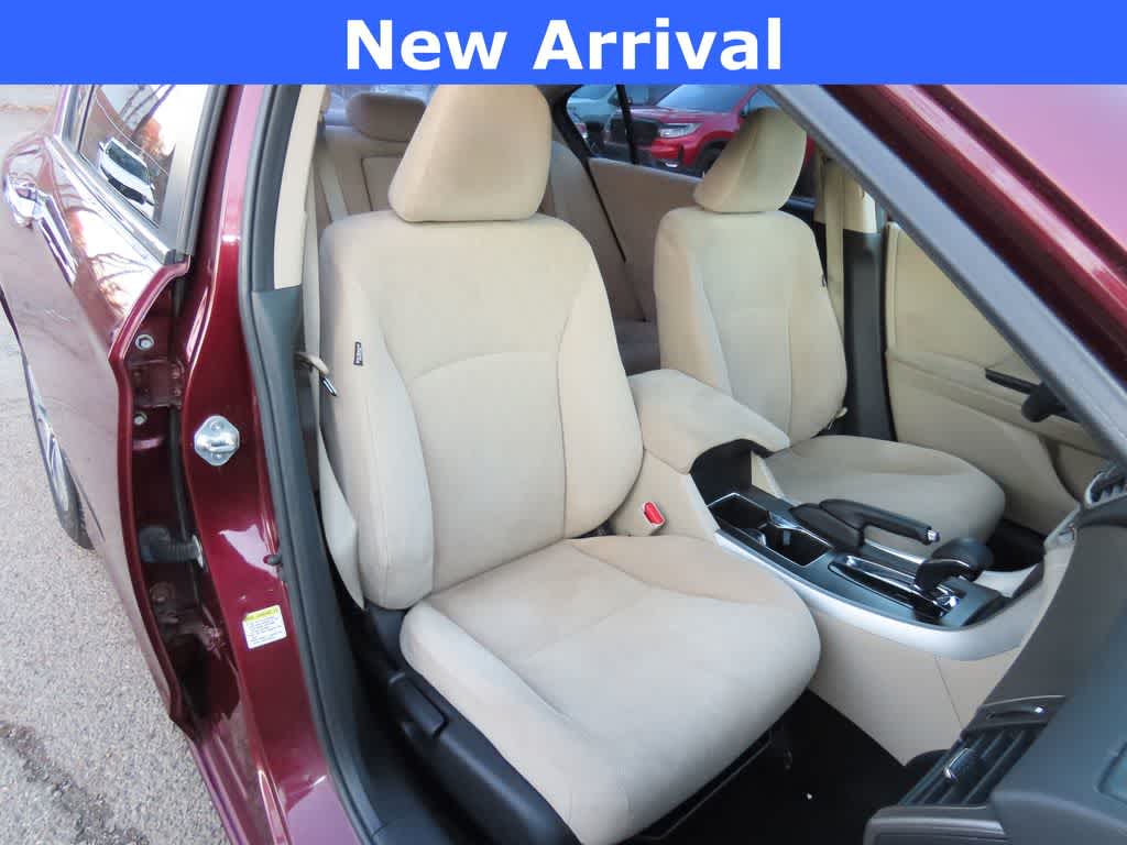 Thumbnail: 2013 Honda Accord - 15