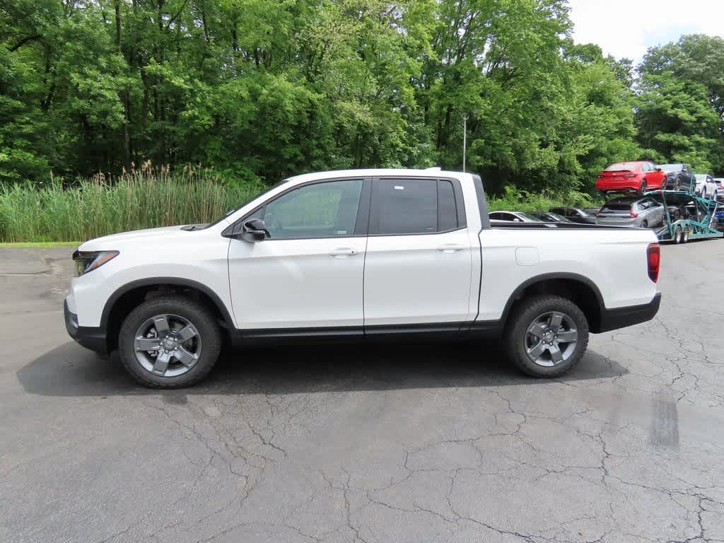 Thumbnail: 2025 Honda Ridgeline - 3
