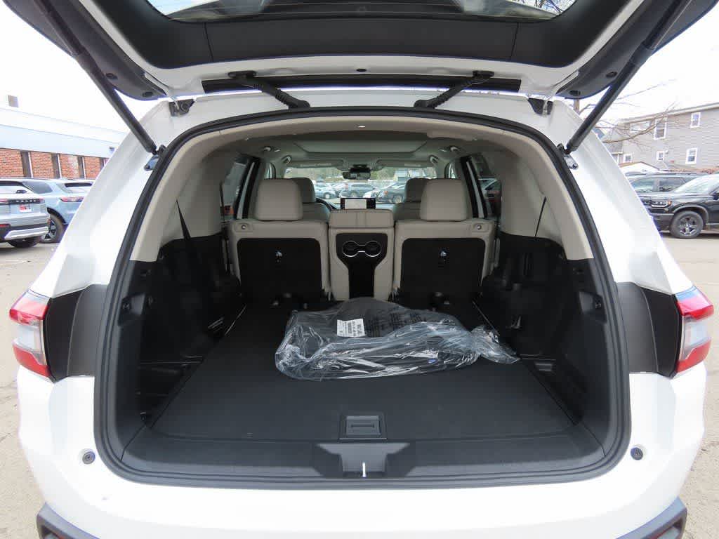 Thumbnail: 2026 Honda Pilot - 12