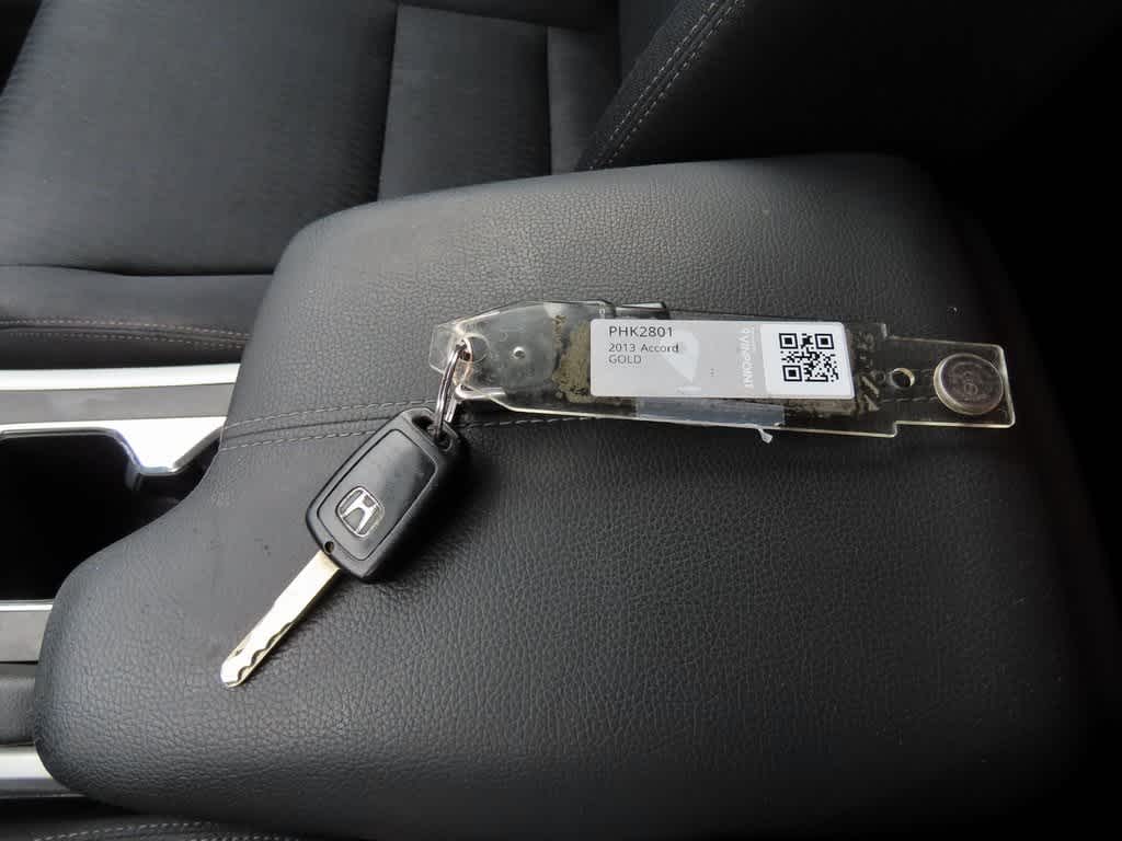 Thumbnail: 2013 Honda Accord - 24