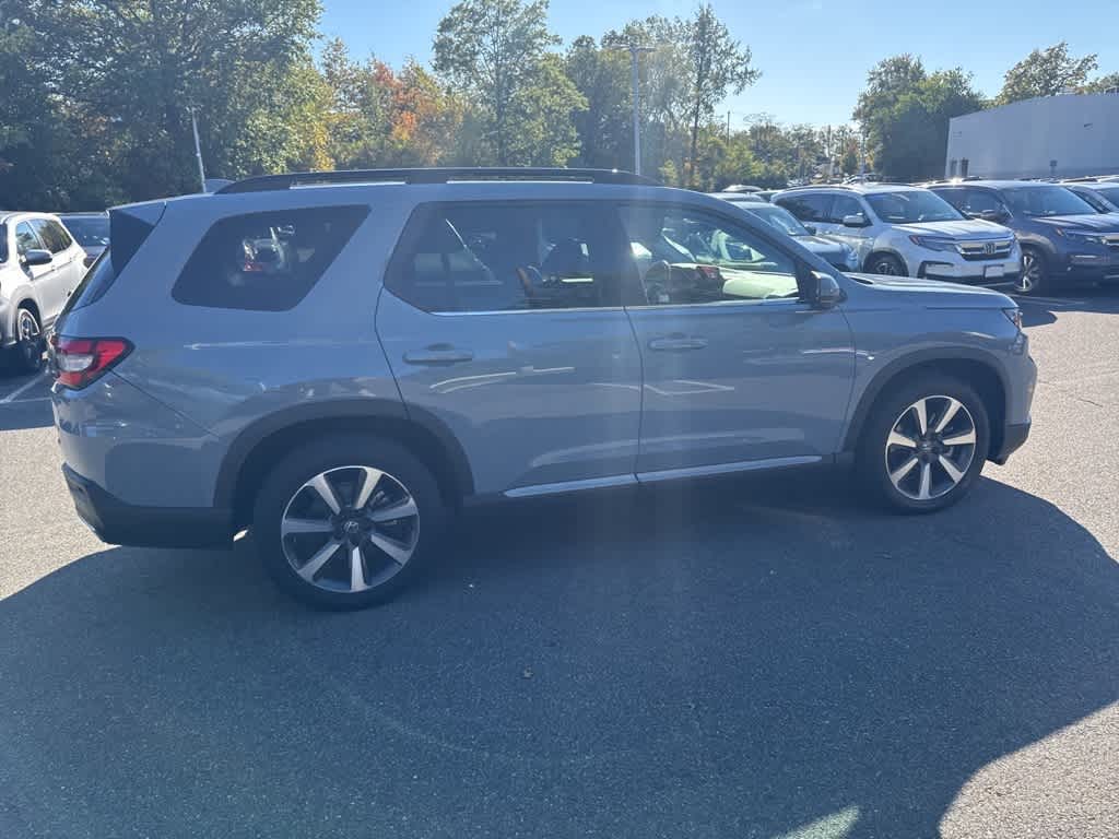 Thumbnail: 2023 Honda Pilot - 7